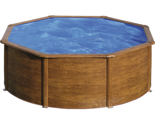 Achteckiger Swimmingpool mit Holzverkleidung und blauem Wasser