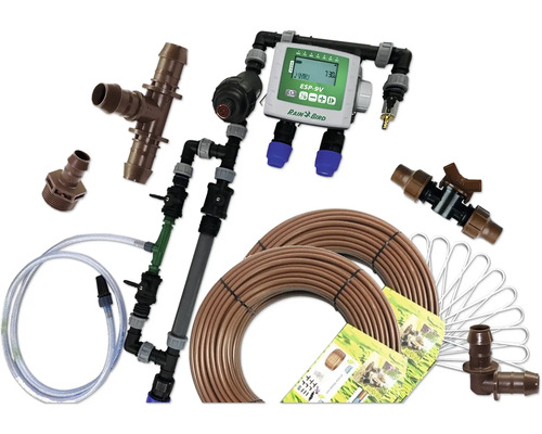 Bewässerungssystem mit Schläuchen, Regner und Steuergerät