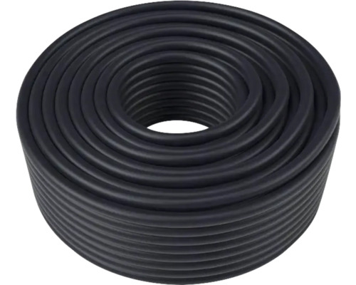 Schwarzer Gummidichtungsschlauch auf einer Rolle