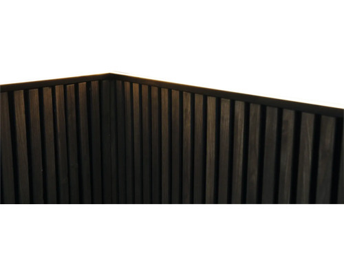 Holzverkleidung mit Lattenstruktur für den Innenbereich