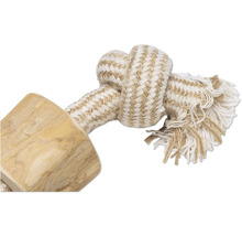 Hundespielzeug aus Holz und Seil mit Knoten