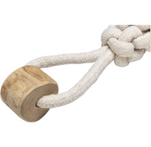 Hundespielzeug aus Baumwollseil und Holz