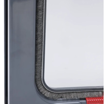 Detailansicht eines Fensters mit Dichtung
