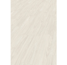Heller Laminatboden in Holzoptik für Innenräume.