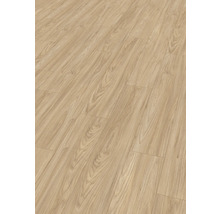 Verlegter Laminatboden im Holzdesign