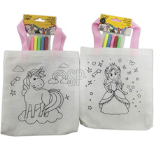 Zwei Stofftaschen zum Ausmalen mit Einhorn- und Prinzessinnenmotiven