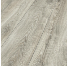 Nahaufnahme von hellem Laminatboden mit Holzstruktur