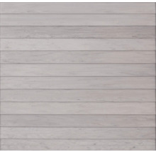 Paneele mit Holzoptik für Wand und Decke