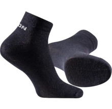 Zwei kurze, dunkle Socken