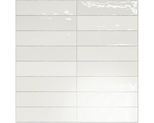 Rechteckige, glänzende Fliesen