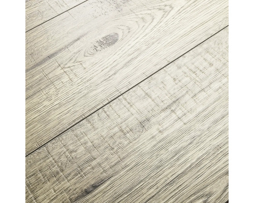 Heller Laminat Holzboden