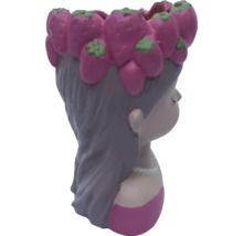 Blumentopf Mädchen mit Erdbeeren-Dekor