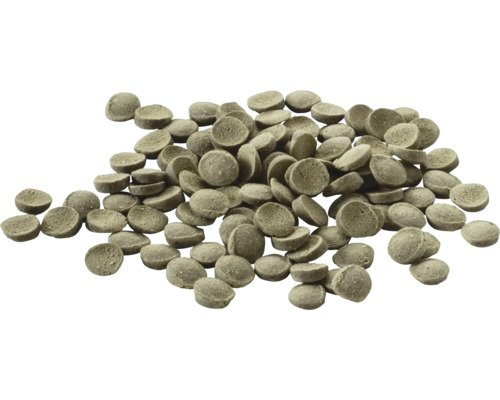 Viele Fischfutter-Pellets