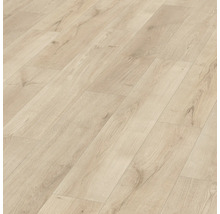 Boden aus hellem Laminat in Holzoptik.