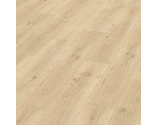 Helles Laminat in Holzdielenoptik für den Innenbereich