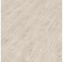 Heller Laminatboden in Holzoptik.