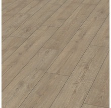 Verlegter Laminatboden in Holzoptik