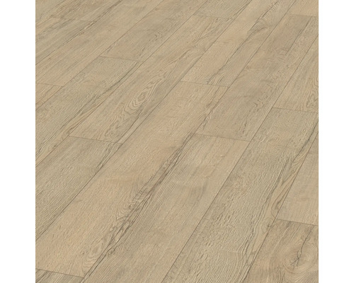 Verlegtes Laminat mit Holzoptik