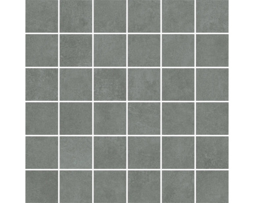 Quadratische, graue Mosaikfliesen für Wand und Boden