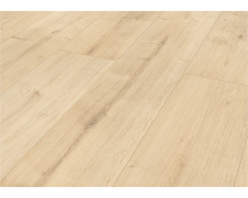 Verlegte Laminatbodenplatten in Holzoptik