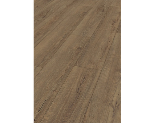 Swiss Krono Laminat Horizont Kaffee Eiche Landhausdiele 1380 x 193 x 8 mm Nahaufnahme eines Laminatbodens mit Holzoptik