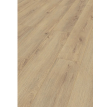 Verlegte Laminatdielen mit Holzstruktur