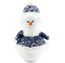 Schneemann Figur mit Mütze und Pullover
