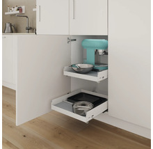 Küchenschrank mit ausziehbaren Regalböden zur Aufbewahrung von Geschirr und Küchengeräten