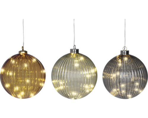 Drei LED Weihnachtskugeln mit Rillenmuster
