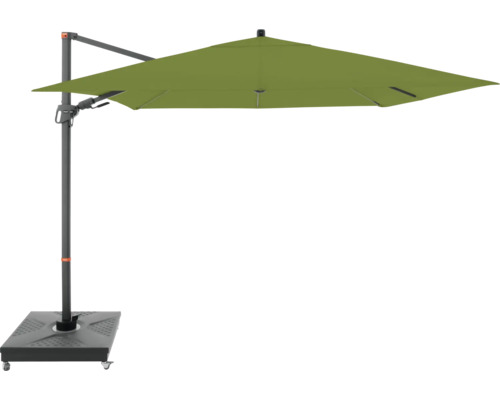 Freiarmschirm mit Schirmständer auf Rädern