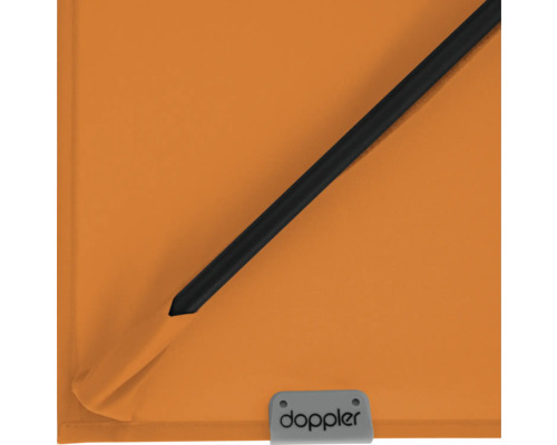 Doppler Logo auf einem Sonnenschirm