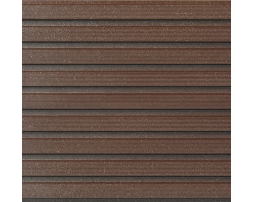 Braune Fassadenverkleidung aus Kunststoff