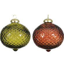 Zwei Weihnachtskugeln aus Glas mit geometrischem Muster
