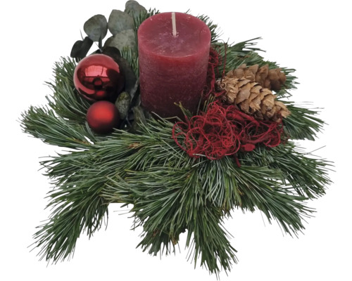 Adventskranz mit Kerze, Kugeln und Tannenzapfen