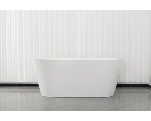 Freistehende Badewanne im Badezimmer