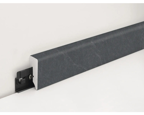 Sockelleiste mit Befestigungsclip