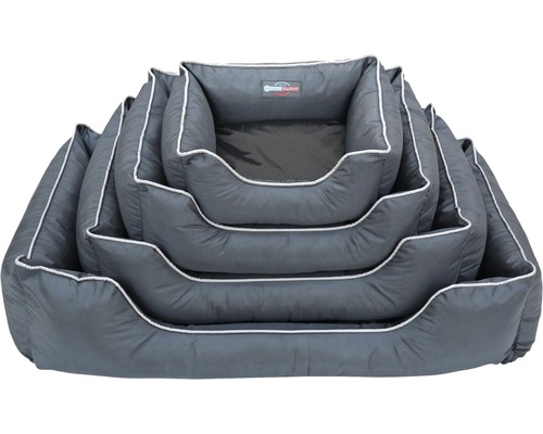 Gestapelte Hundebetten in verschiedenen Größen mit weißer Umrandung