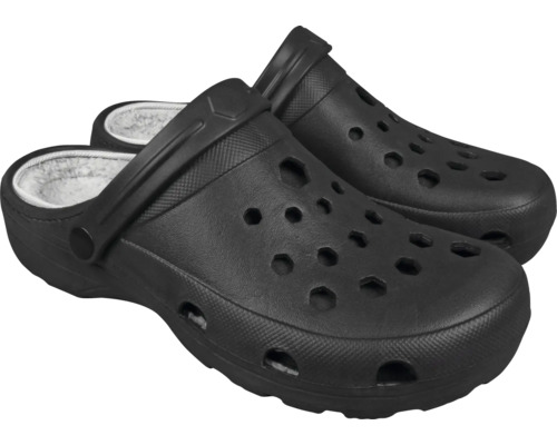 Clogs mit Futter und Löchern