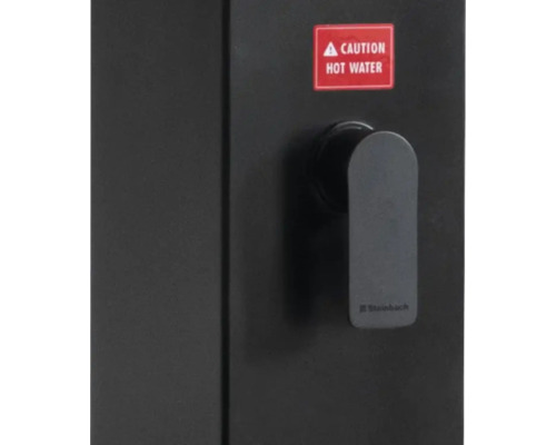 Steinbach Warmwasserhahn mit Warnschild Vorsicht Heißwasser