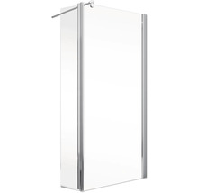 Duschwand aus Glas mit silberfarbenen Rahmen