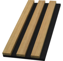 Akustikpaneel mit Holzlatten auf Filz