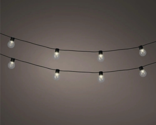 Lichterkette mit Glühbirnen für den Außenbereich