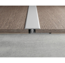 Bodenbelagsprofil zwischen zwei Holzböden