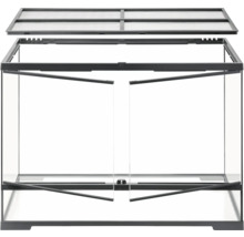 Leeres Terrarium mit Glasfront und Belüftung