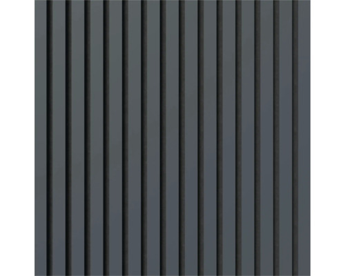 Fassadenverkleidung mit geraden Paneelen