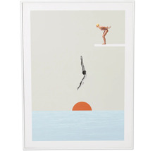 Gerahmtes Bild mit Schwimmerin auf Sprungbrett und abtauchender Person vor stilisierter Sonne und Wasser
