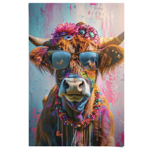 Poster mit einer Kuh, die Sonnenbrille und Blumenschmuck trägt
