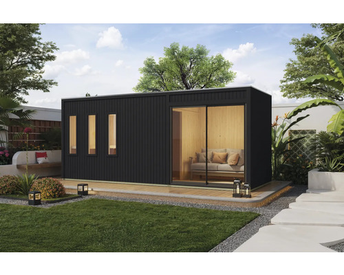 Saunahaus Außensauna Karibu Lonterey ohne Ofen mit Ganzglastüre aus Klarglas schwarz Modernes Gartenhaus mit Fenster und Schiebetür in einem gepflegten Garten.