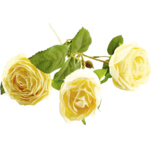 Gelbe Kunstrosen mit grünen Blättern