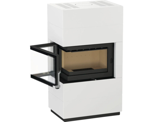 Kaminofen mit offener Tür